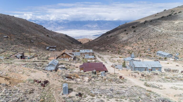 Things to Do in Lone Pine: History & Culture