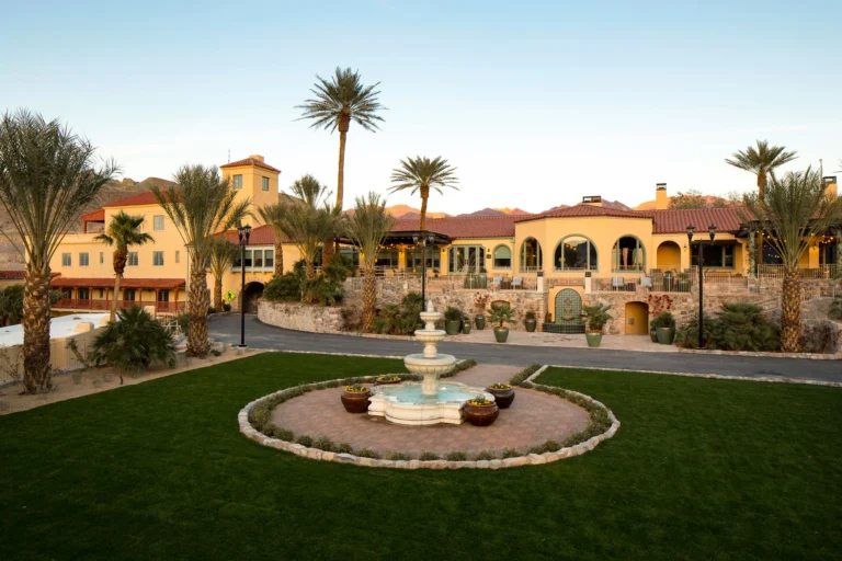 Where to Stay in Death Valley